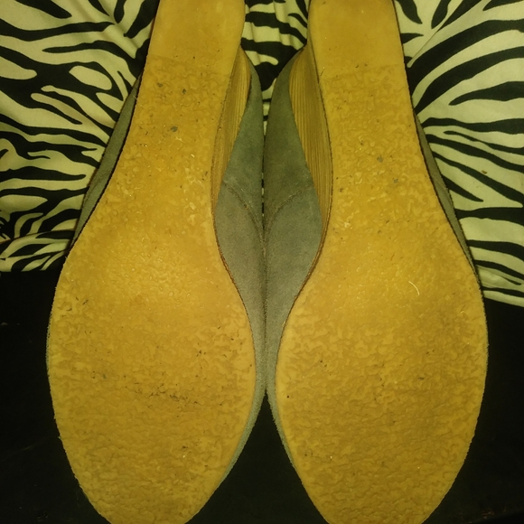 GREY ANKEL BOOTS BY XPRESS GREAT DEAL - Picture 5 of 6